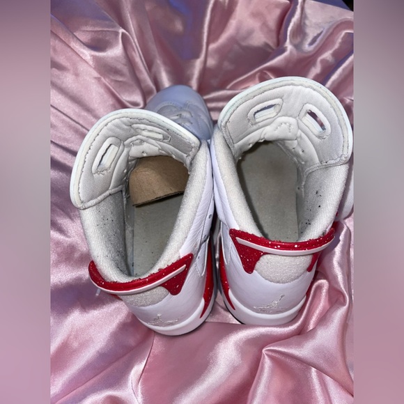 Jordan 6 Retro High Red Oreo - Picture 4 of 5